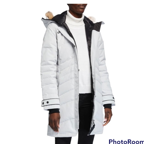**SOLD** Authentic Canada Goose Black Label Lorette Parka - Picture 2 of 15